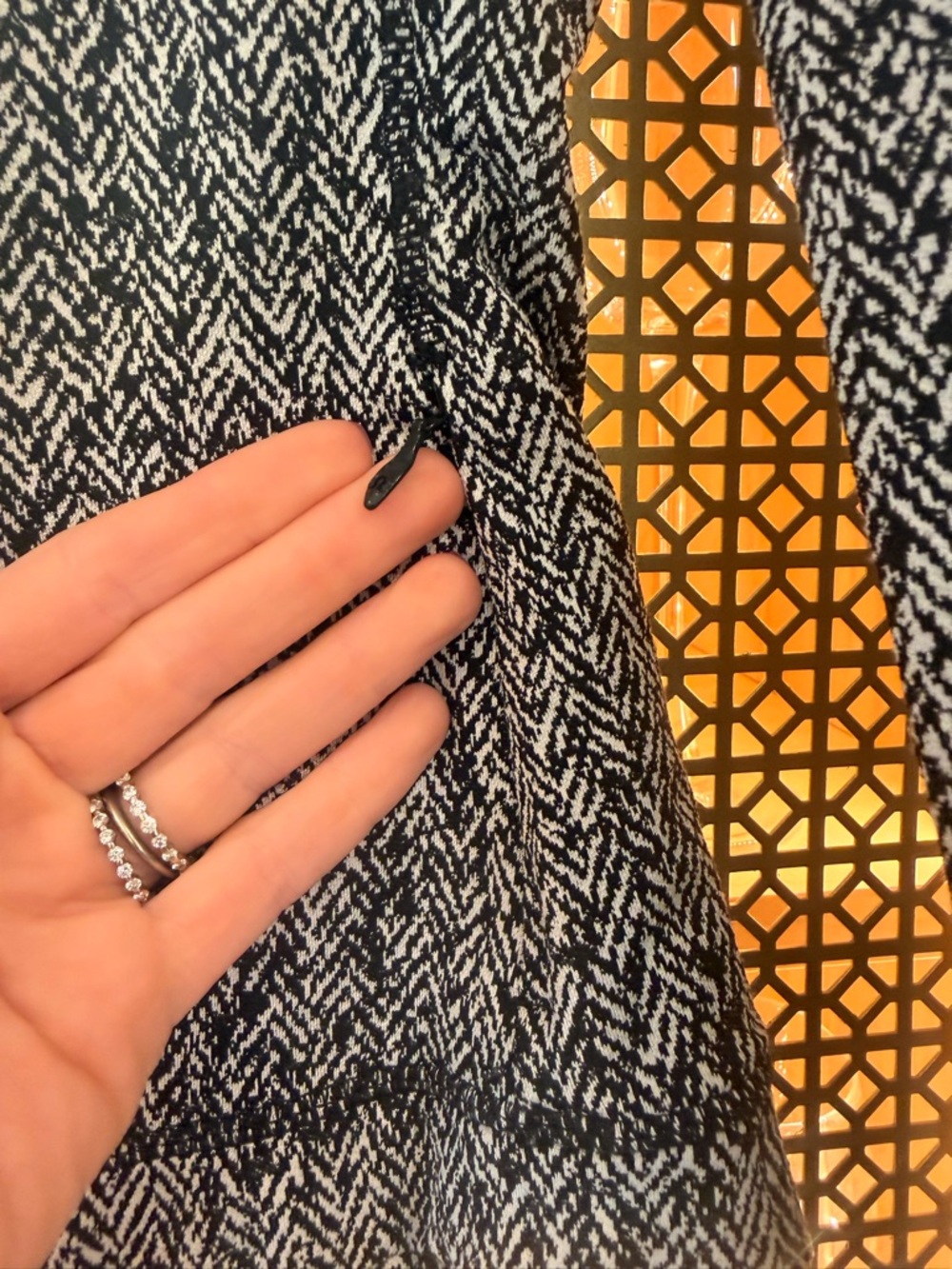Lululemon Runderful Long Sleeve Herringbone 2 EUC! - Picture 2 of 6